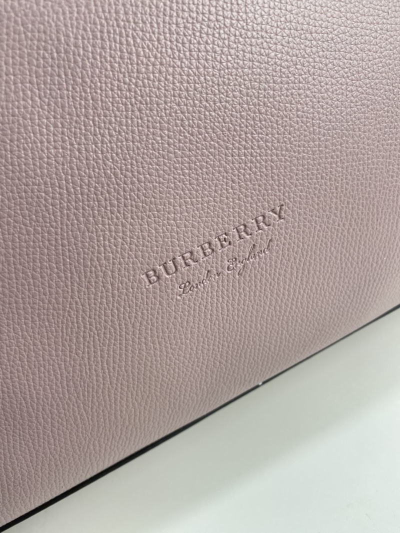 Bv*b*rry shopping bags